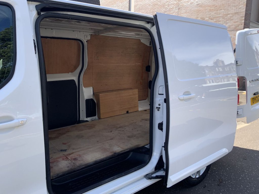 Used Vauxhall Vivaro 2022 for sale - 76434136: Photo 11
