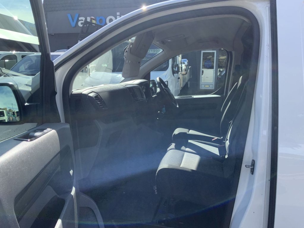 Used Vauxhall Vivaro 2022 for sale - 76434136: Photo 14