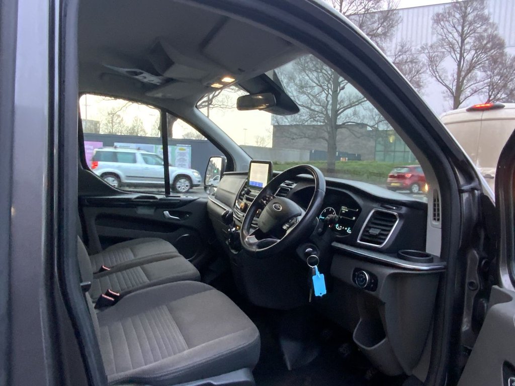 Used Ford Tourneo Custom 2022 for sale - 77212985: Photo 17
