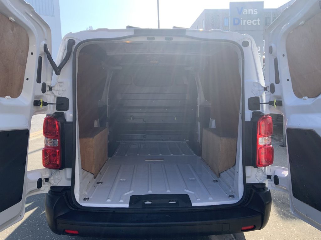 Used Vauxhall Vivaro 2023 for sale - 77157369: Photo 10