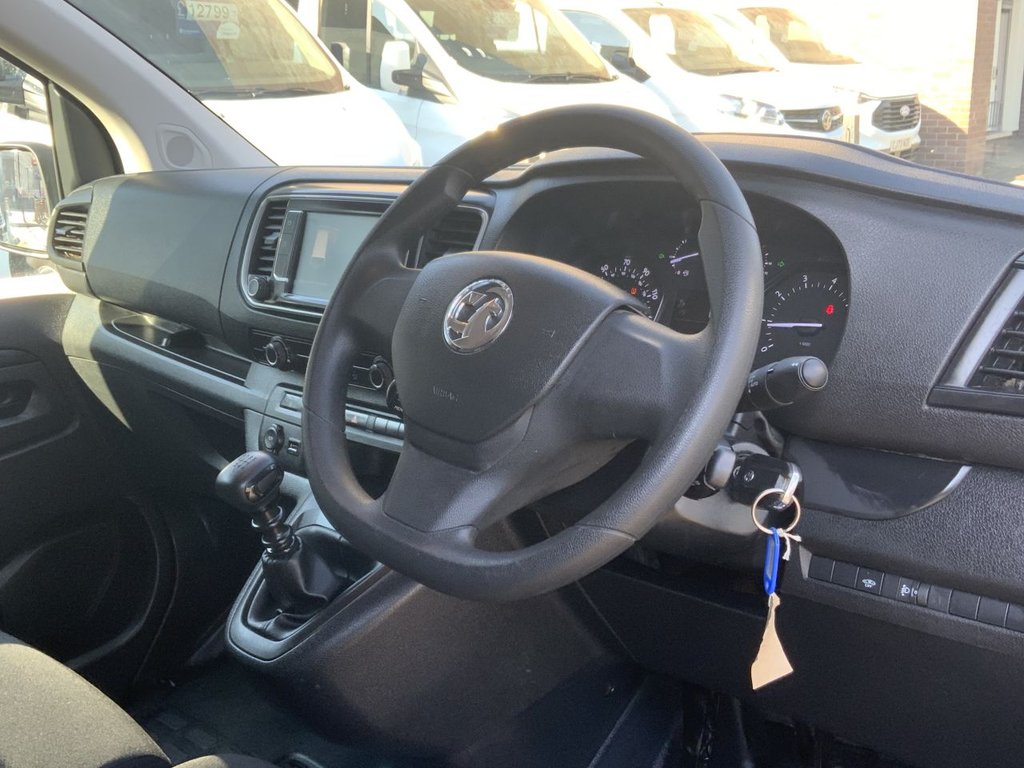 Used Vauxhall Vivaro 2023 for sale - 77157369: Photo 14