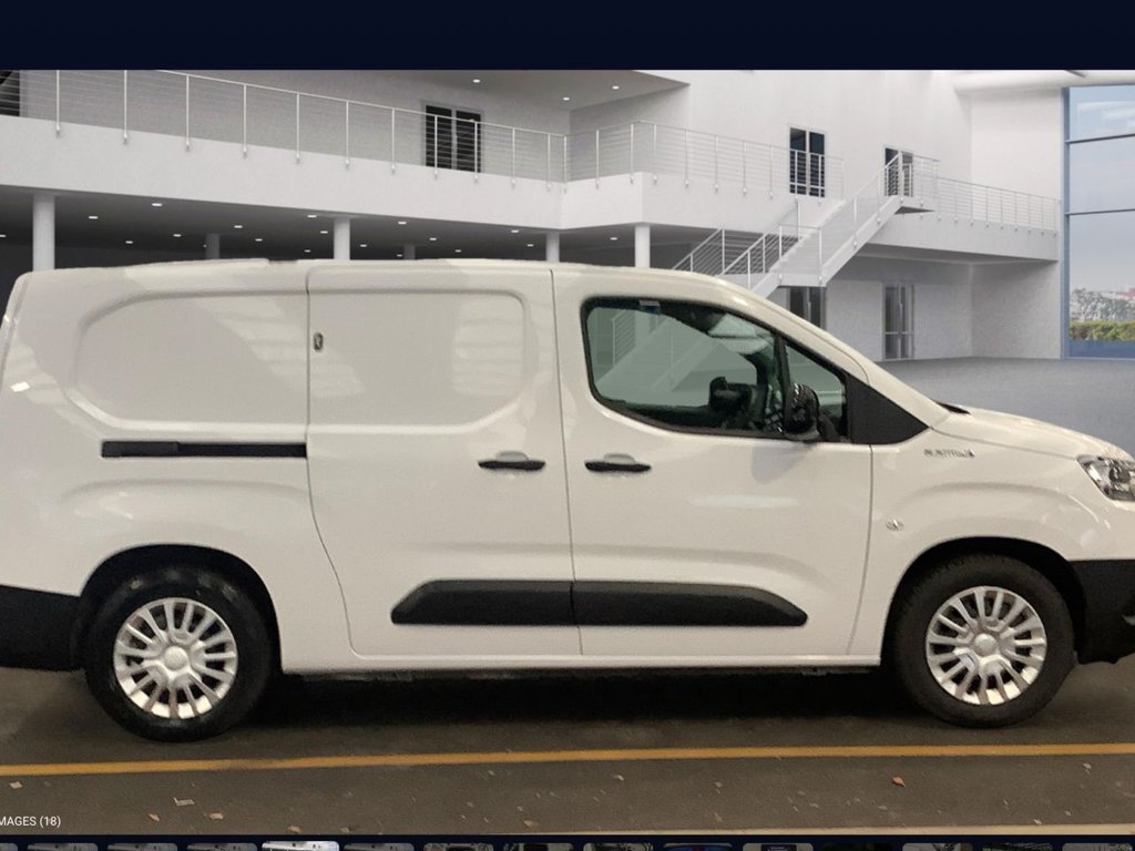 Used Toyota ProAce 2023 for sale - 76434164: Photo 17