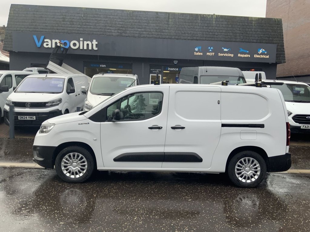 Used Toyota ProAce 2023 for sale - 76434164: Photo 8