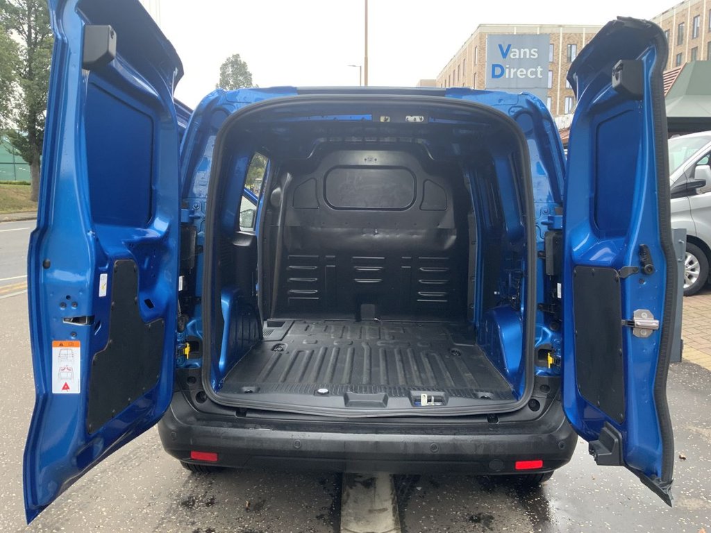 Used Ford Transit Courier 2024 for sale - 76434157: Photo 11