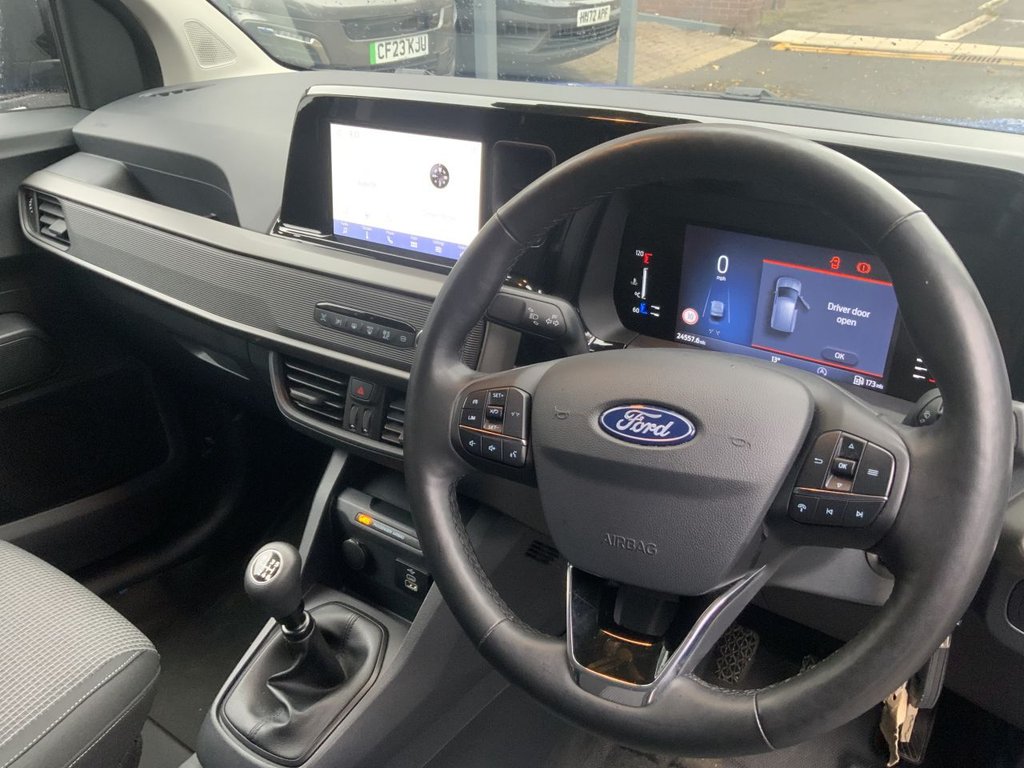 Used Ford Transit Courier 2024 for sale - 76434157: Photo 16