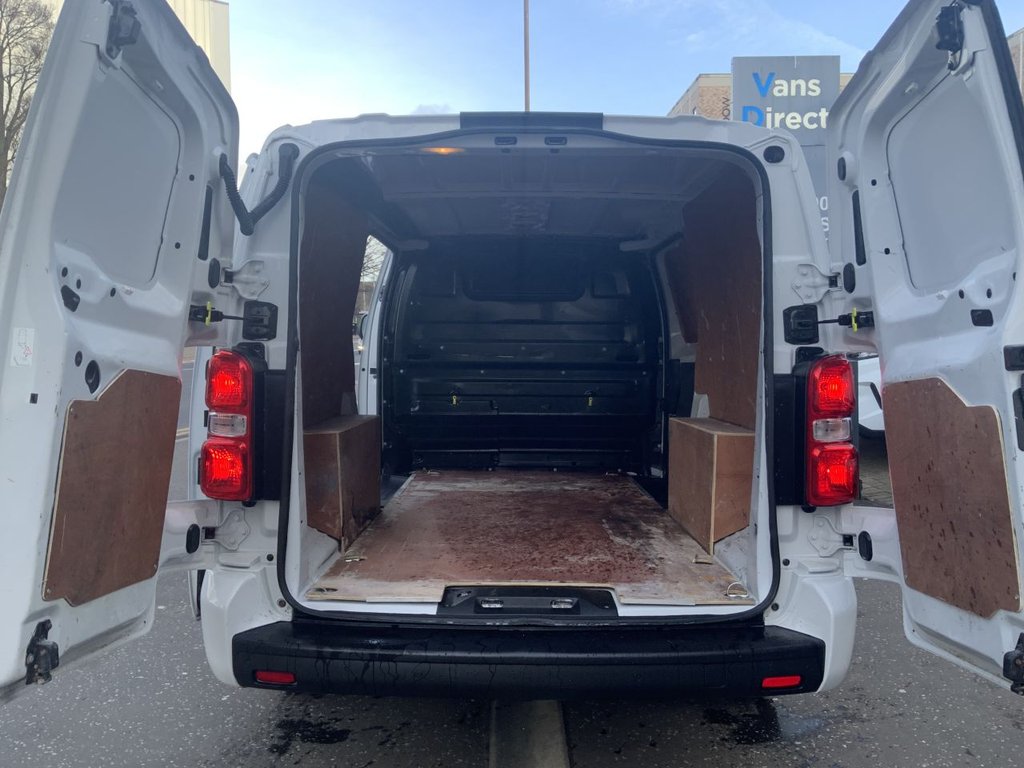 Used Vauxhall Vivaro 2023 for sale - 77642669: Photo 10