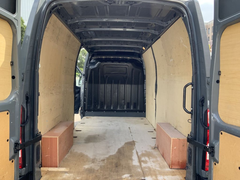 Used Nissan Interstar 2022 for sale - 77157409: Photo 13