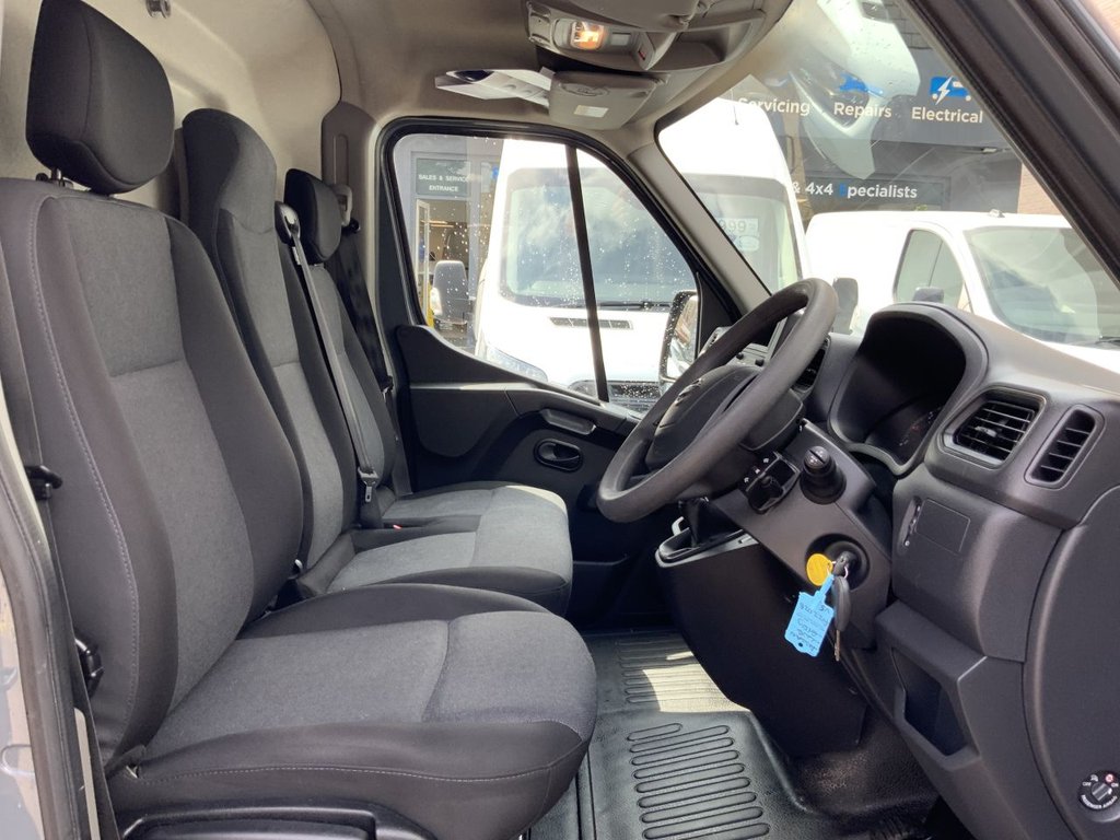 Used Nissan Interstar 2022 for sale - 77157409: Photo 21