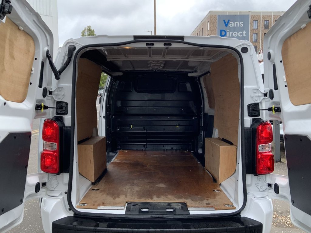 Used Vauxhall Vivaro 2023 for sale - 76434142: Photo 11