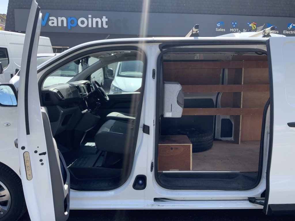 Used Vauxhall Vivaro 2021 for sale - 77157385: Photo 14