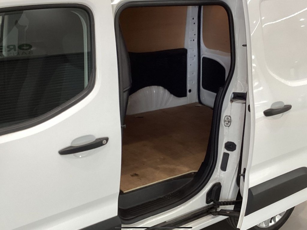 Used Vauxhall Combo 2019 for sale - 76434114: Photo 5