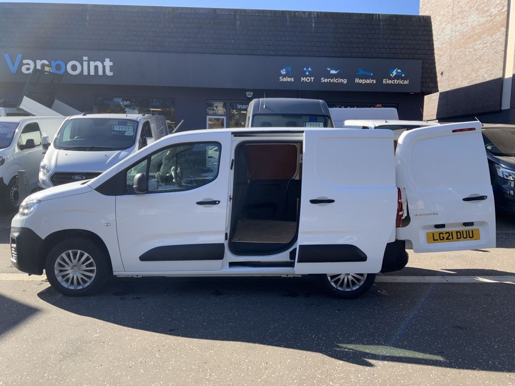 Used Citroen Berlingo 2021 for sale - 76434107: Photo 6