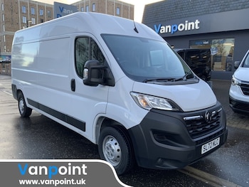 Vauxhall Movano feature image