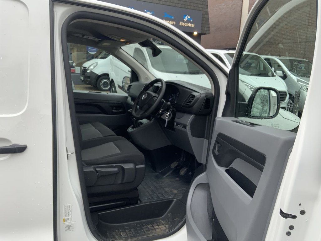 Used Vauxhall Vivaro 2022 for sale - 76434116: Photo 10