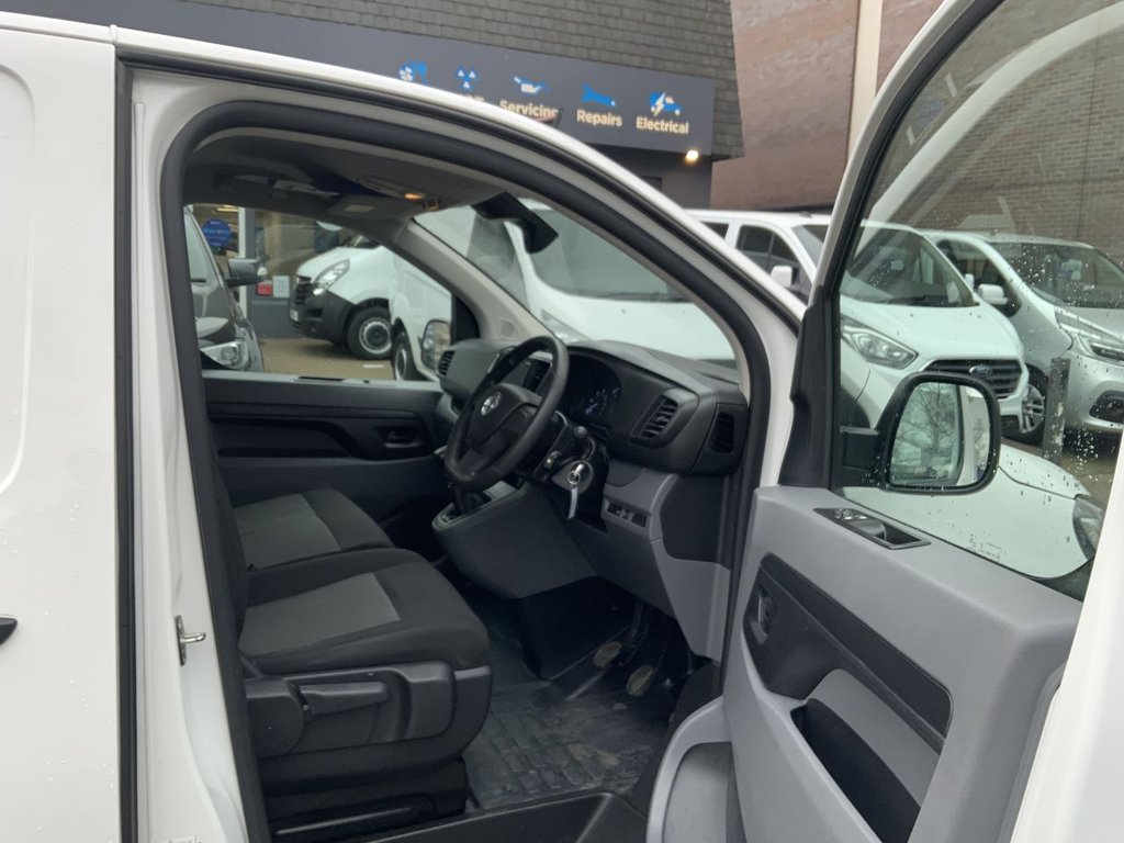 Used Vauxhall Vivaro 2022 for sale - 76434116: Photo 9
