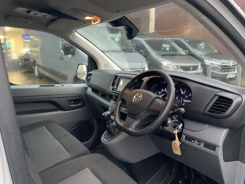 Used Vauxhall Vivaro 2022 for sale - 77157445: Photo 19