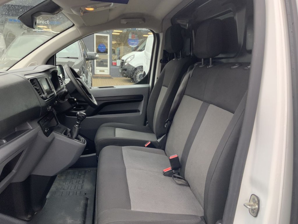 Used Vauxhall Vivaro 2022 for sale - 77157370: Photo 14