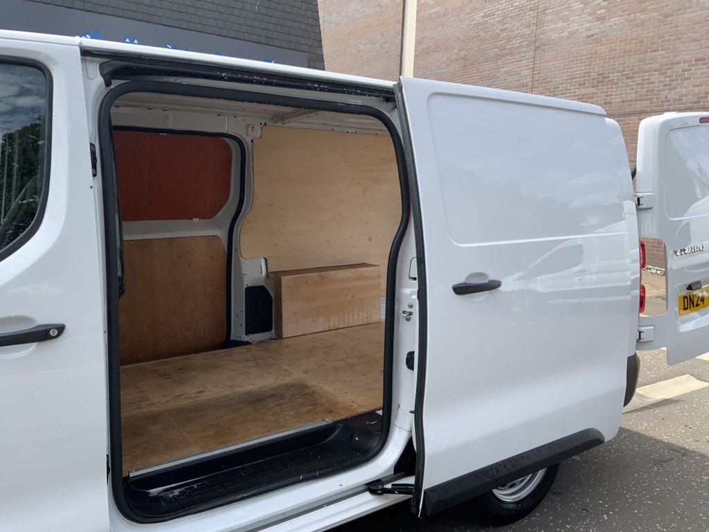 Used Vauxhall Vivaro 2024 for sale - 76434149: Photo 12
