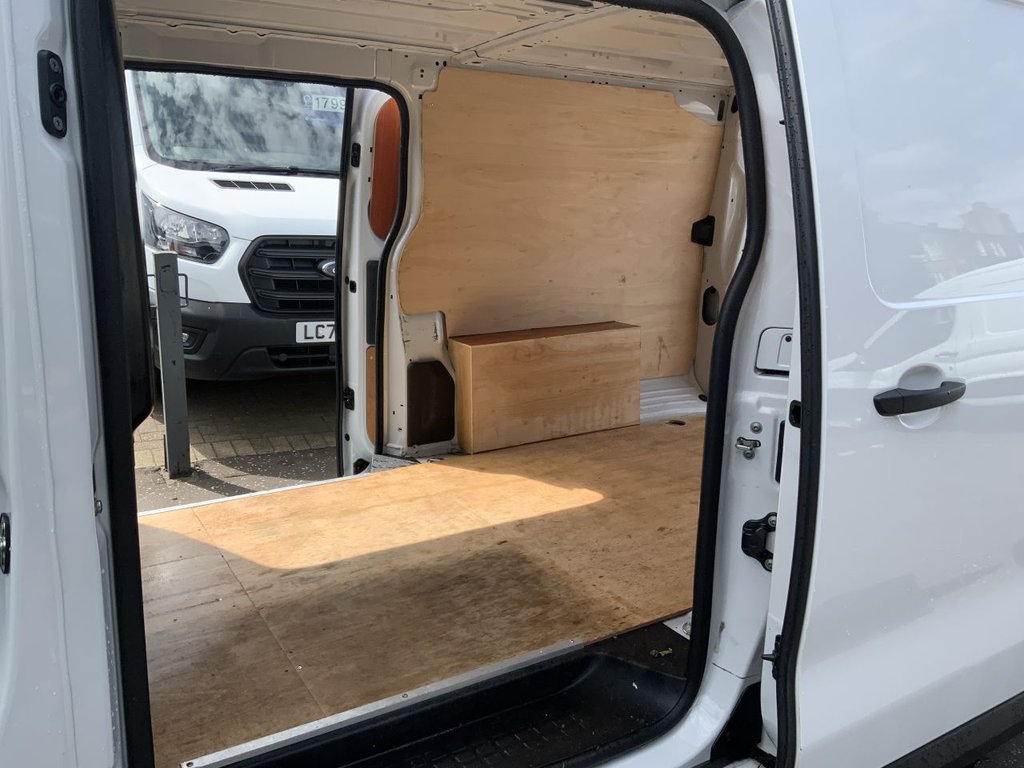 Used Vauxhall Vivaro 2024 for sale - 76434149: Photo 14