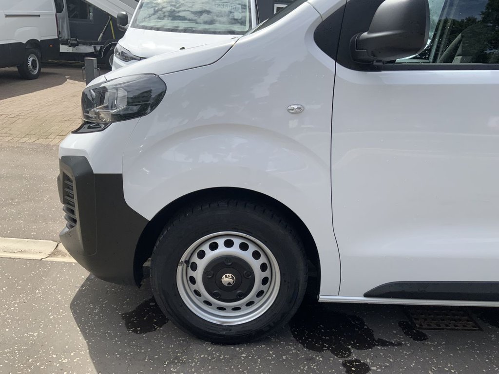 Used Vauxhall Vivaro 2024 for sale - 76434149: Photo 8