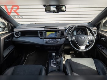 Used Toyota RAV4 2018 for sale - 78806384: Photo