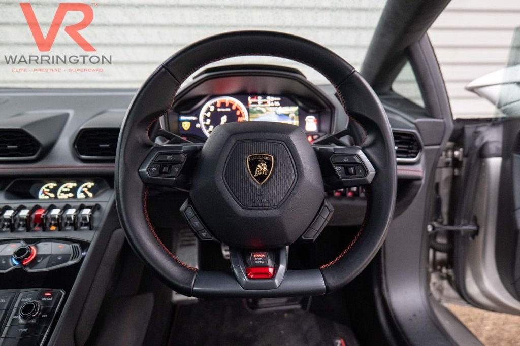 Used Lamborghini Huracan 2017 for sale - 77288348: Photo 13