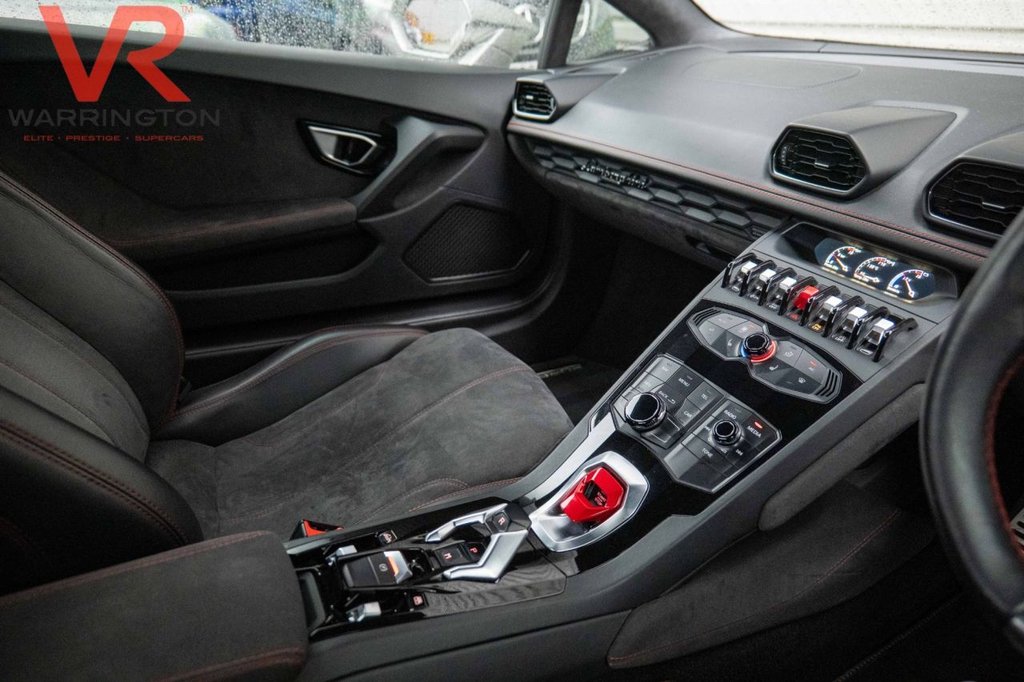 Used Lamborghini Huracan 2017 for sale - 77288348: Photo 24