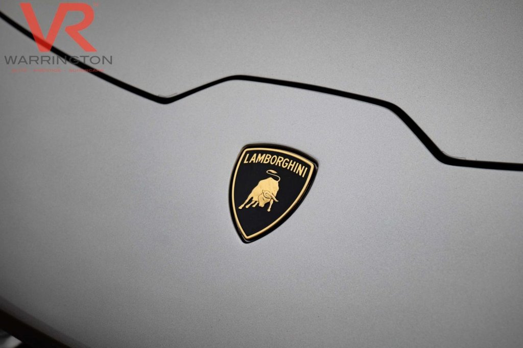 Used Lamborghini Huracan 2017 for sale - 77288348: Photo 35