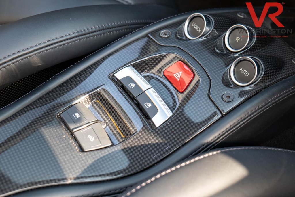 Used Ferrari 458 2013 for sale - 76546501: Photo 24