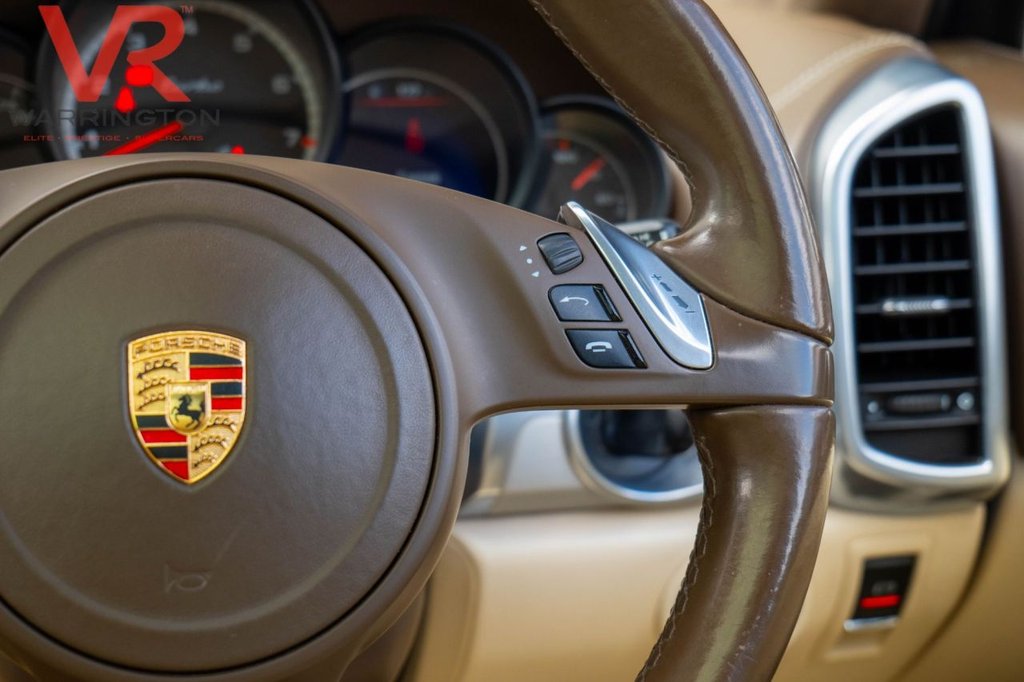 Used Porsche Cayenne 2012 for sale - 76546406: Photo 13