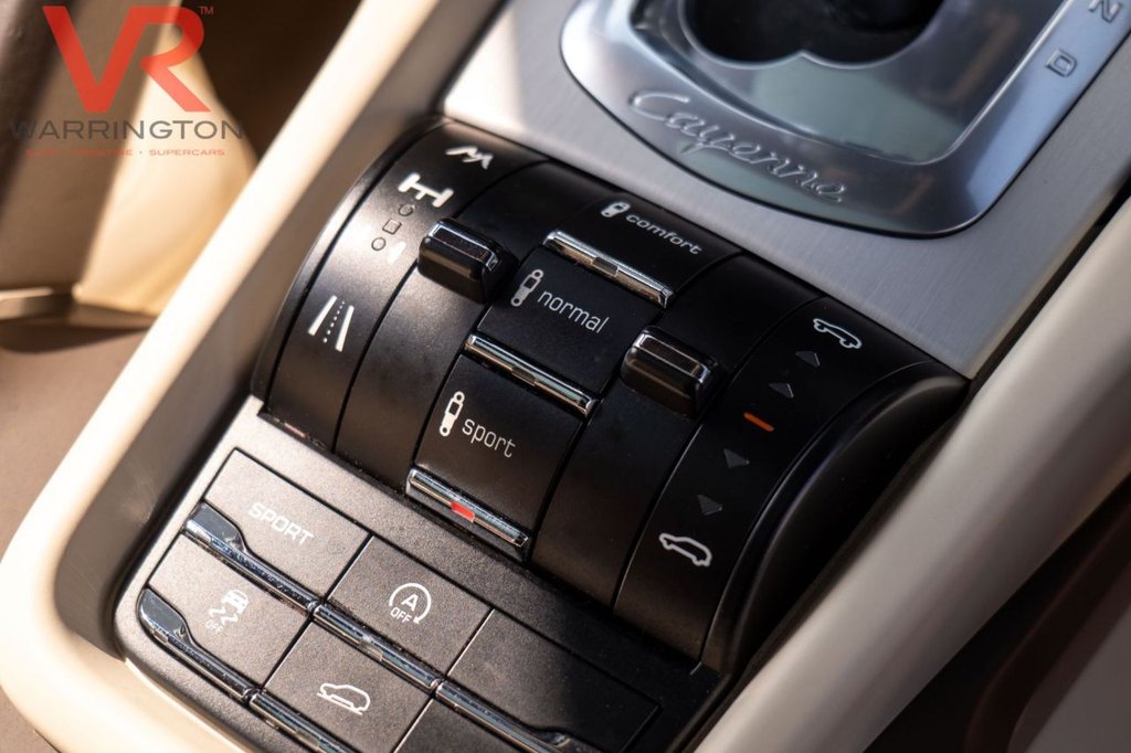 Used Porsche Cayenne 2012 for sale - 76546406: Photo 28