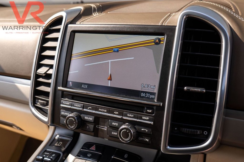 Used Porsche Cayenne 2012 for sale - 76546406: Photo 30