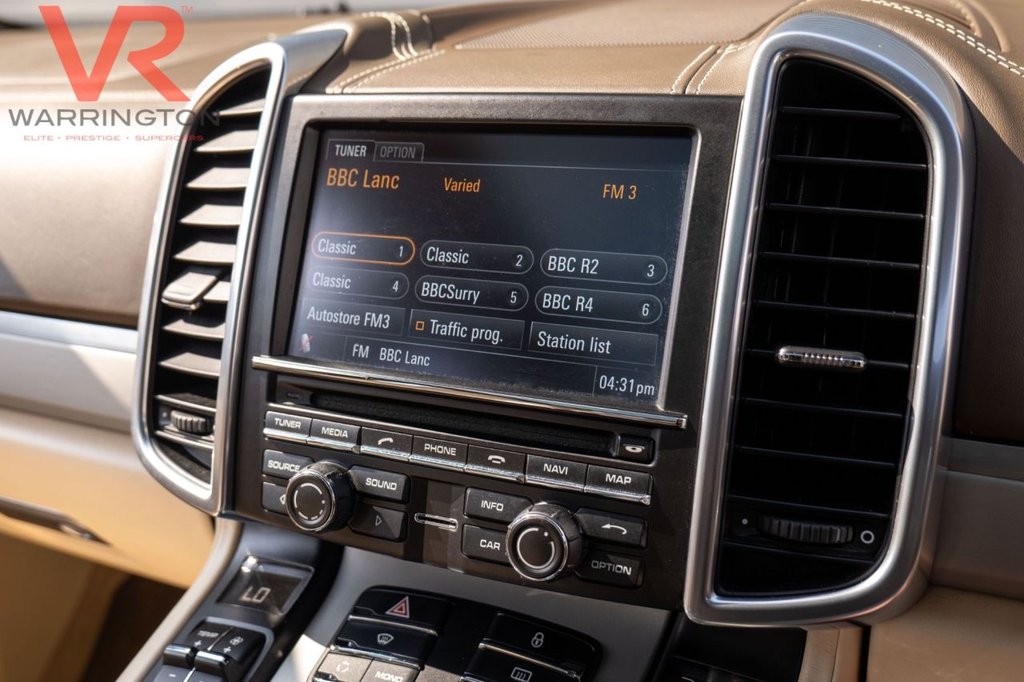 Used Porsche Cayenne 2012 for sale - 76546406: Photo 31