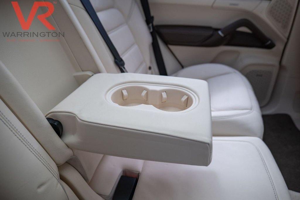 Used Porsche Cayenne 2012 for sale - 76546406: Photo 36