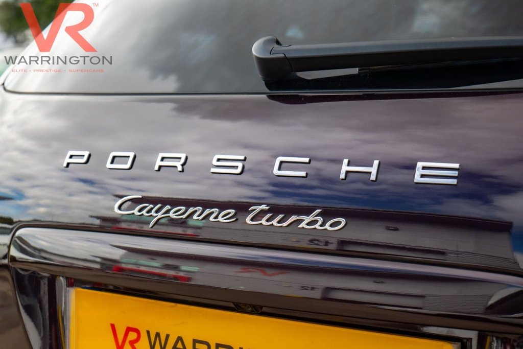 Used Porsche Cayenne 2012 for sale - 76546406: Photo 39