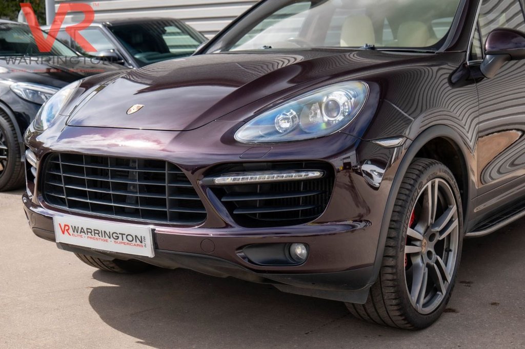 Used Porsche Cayenne 2012 for sale - 76546406: Photo 40