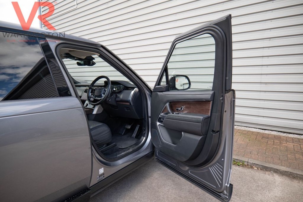 Used Land Rover Range Rover 2023 for sale - 78200787: Photo 9