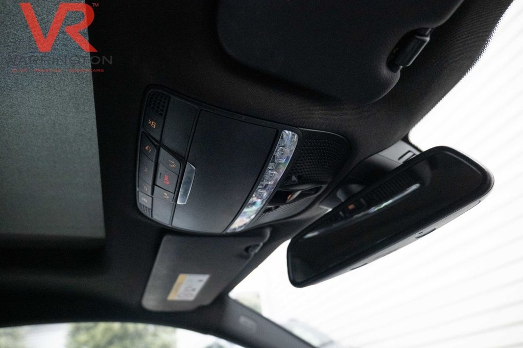 Used Mercedes-Benz C Class 2016 for sale - 77421745: Photo 30