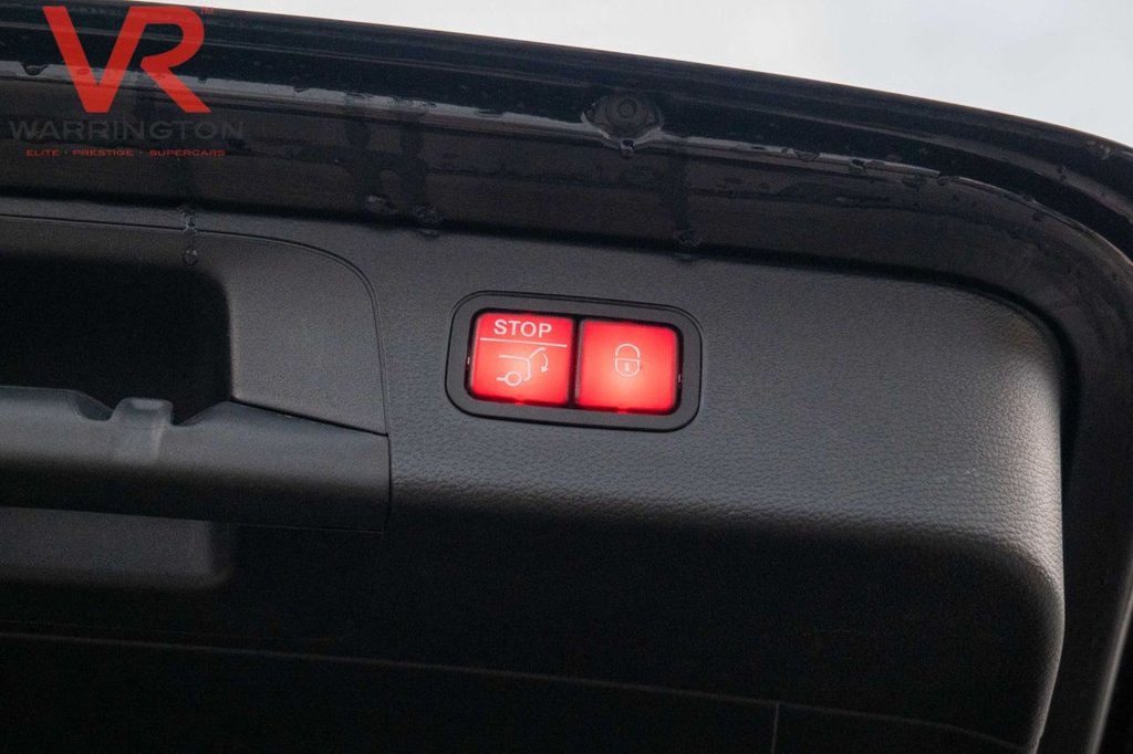 Used Mercedes-Benz GLC 2018 for sale - 76855077: Photo 16