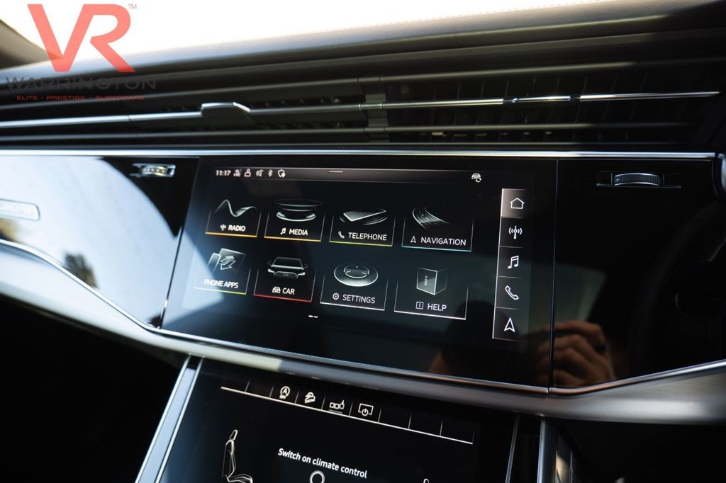 Used Audi SQ8 2020 for sale - 76546382: Photo 27