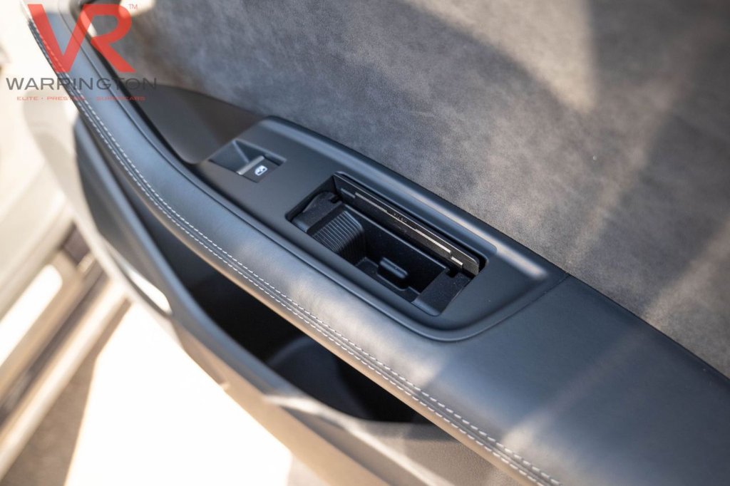 Used Audi SQ8 2020 for sale - 76546382: Photo 32