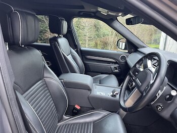 Used Land Rover Discovery 2021 for sale - 77748505: Photo