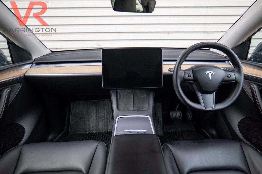 Used Tesla Model Y 2022 for sale - 78110983: Photo 2