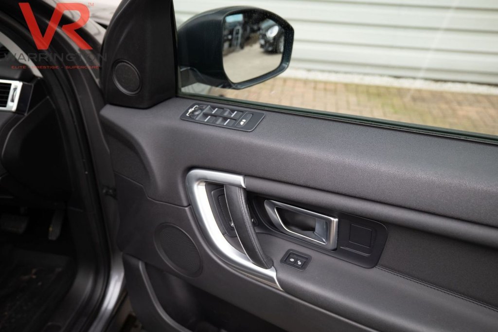 Used Land Rover Discovery Sport 2017 for sale - 77720380: Photo 23