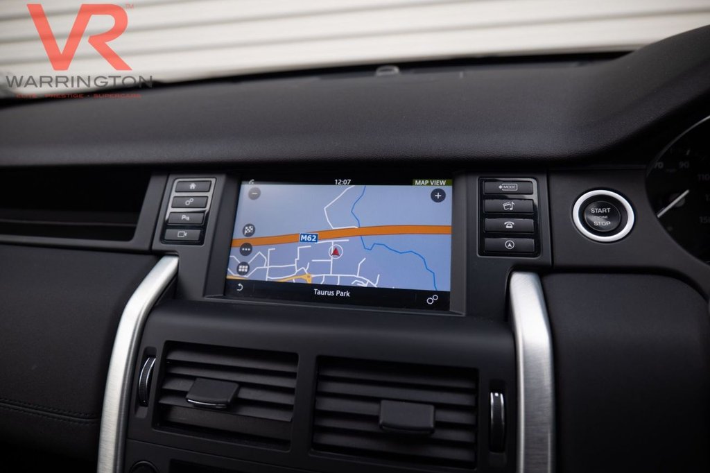 Used Land Rover Discovery Sport 2017 for sale - 77720380: Photo 32