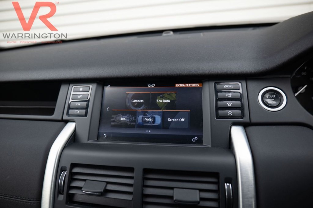 Used Land Rover Discovery Sport 2017 for sale - 77720380: Photo 33