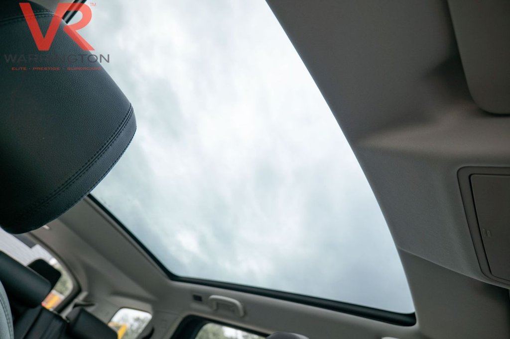 Used Land Rover Discovery Sport 2017 for sale - 77720380: Photo 38