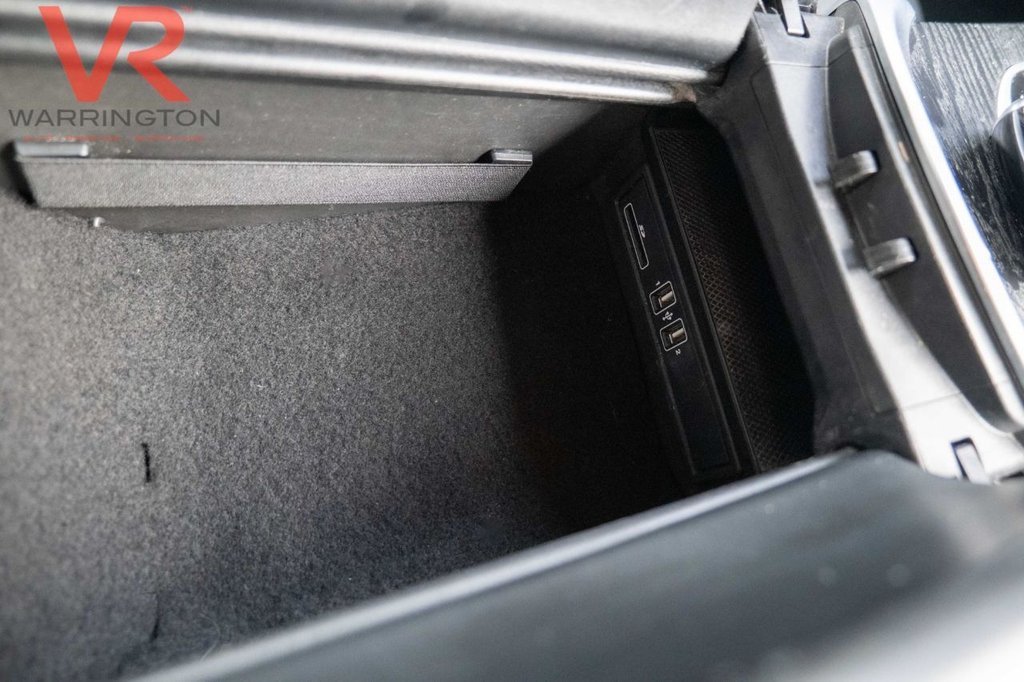 Used Mercedes-Benz C Class 2016 for sale - 76546416: Photo 29