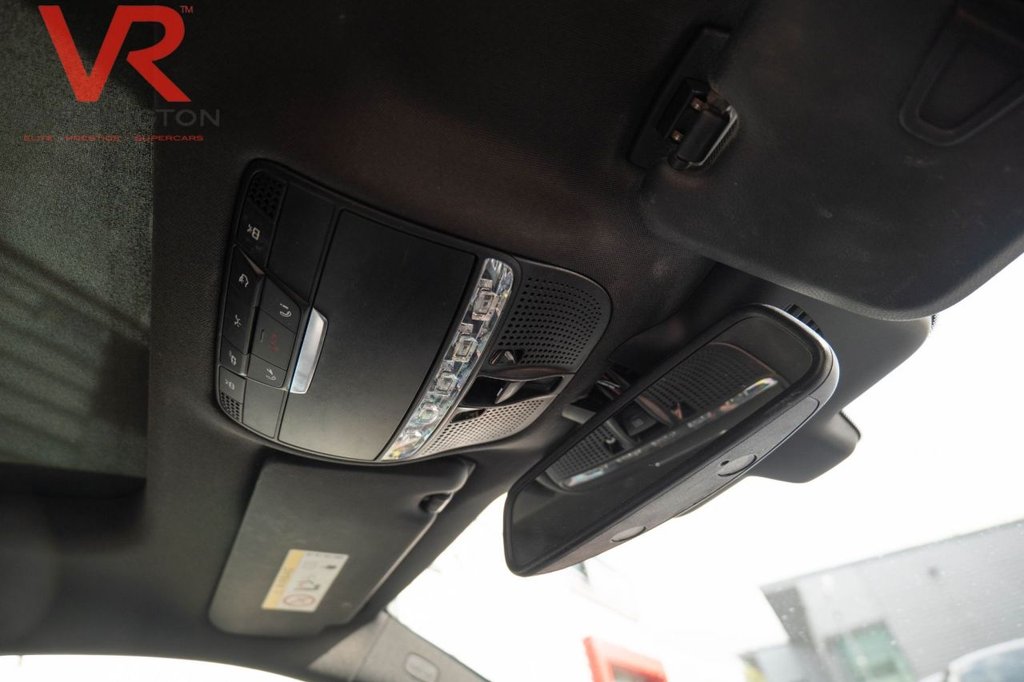 Used Mercedes-Benz C Class 2016 for sale - 76546416: Photo 33