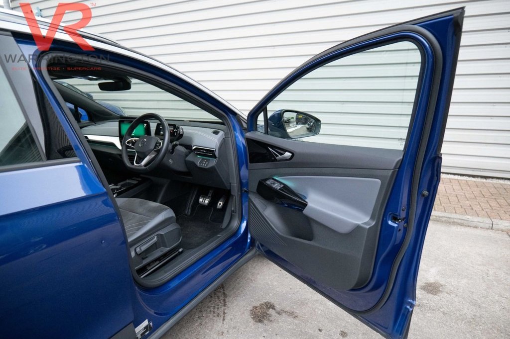 Used Volkswagen ID.4 2023 for sale - 76642811: Photo 18